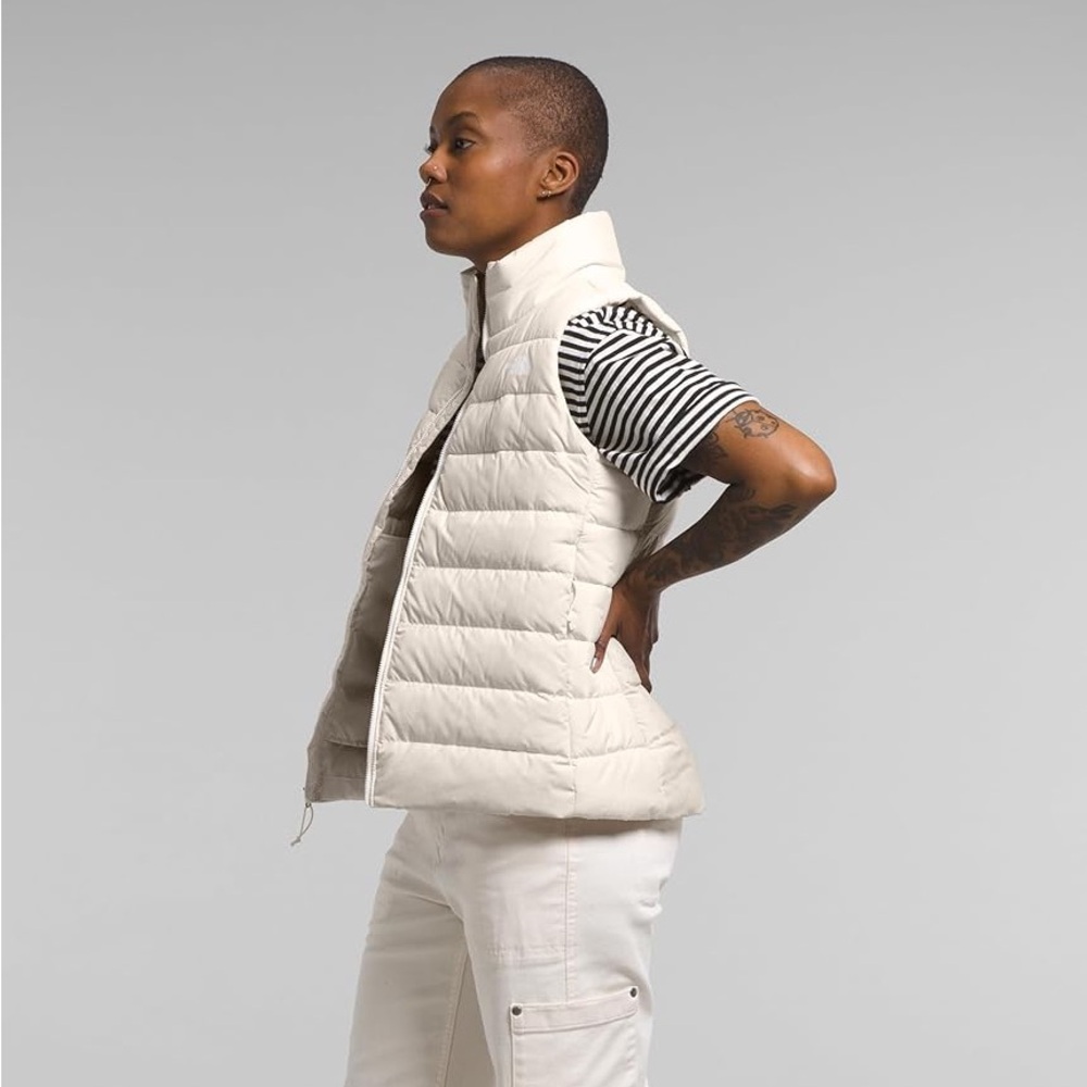 The North Face Women's Aconcagua Vest in White Dune